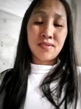 cute love00 online show from March 6, 12:45 pm