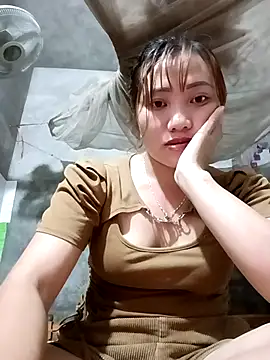 Snapshot of adbosa_00 chatting on October 7, 6:21 am adbosa 00 online show from October 7, 6:21 am