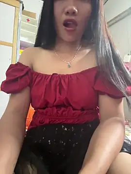 Snapshot of adbosa_00 chatting on May 18, 9:42 pm adbosa 00 online show from May 18, 9:42 pm