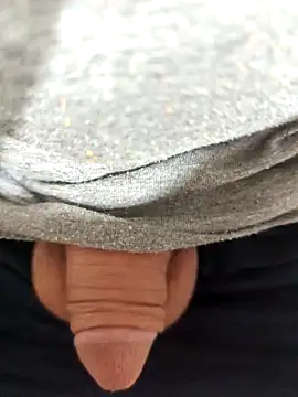 Snapshot of Sweethoneygun chatting on September 20, 4:24 am Sweethoneygun online show from September 20, 4:24 am