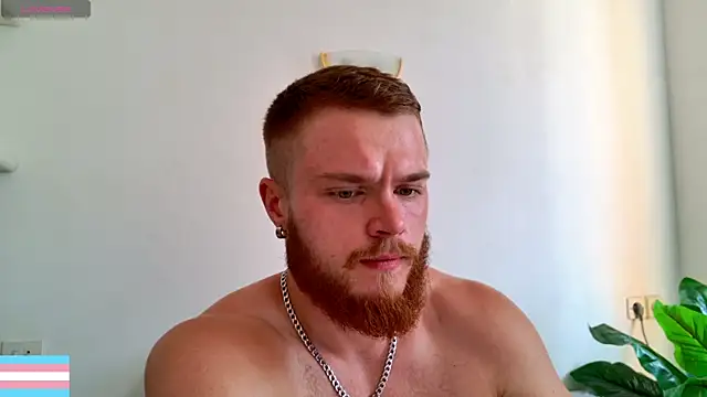 Snapshot of VictorTransMan chatting on August 2, 10:14 am VictorTransMan online show from August 2, 10:14 am