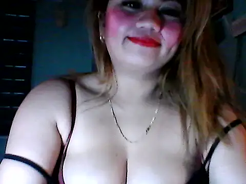 Snapshot of Miss_Heart chatting on October 5, 9:18 am Miss Heart online show from October 5, 9:18 am