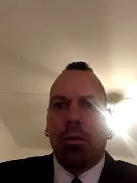 Premium-Jogurt online show from November 13, 5:45 pm