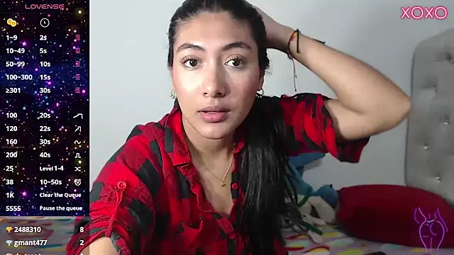 Allison 19   online show from November 11, 4:23 am