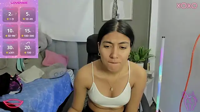 Allison 19   online show from December 16, 3:44 am