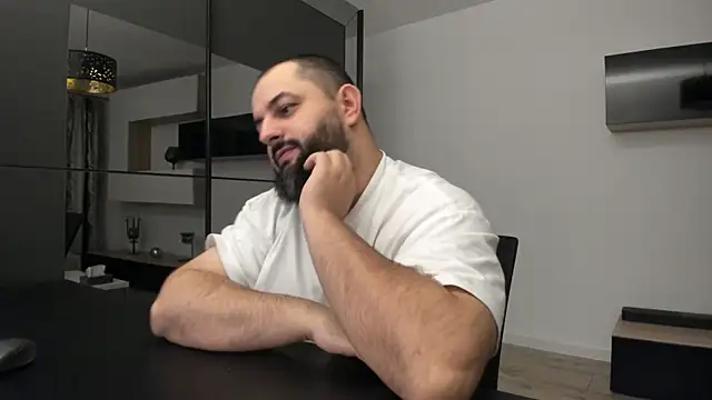 Snapshot of DravenPeak chatting on September 26, 7:29 pm DravenPeak online show from September 26, 7:29 pm