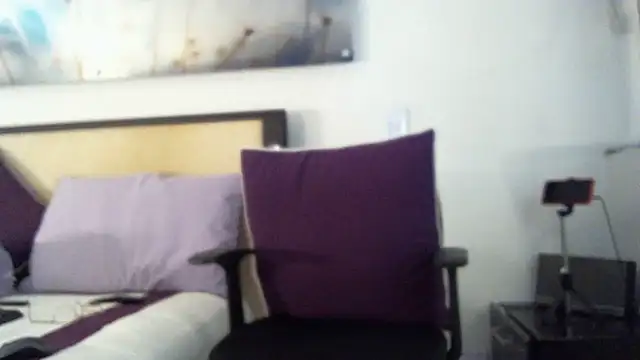 Snapshot of Mirianzapata_1 chatting on May 18, 5:13 am Mirianzapata 1 online show from May 18, 5:13 am