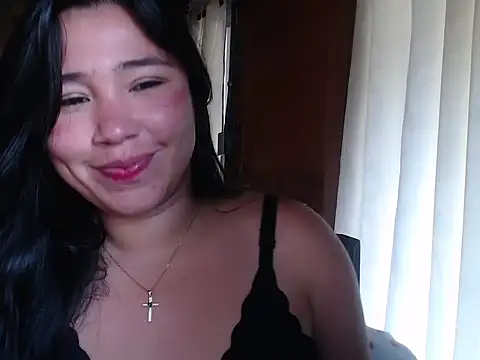 Snapshot of magiadeisis chatting on November 18, 2:54 pm magiadeisis online show from November 18, 2:54 pm