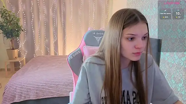 magic shy  online show from February 14, 1:35 am