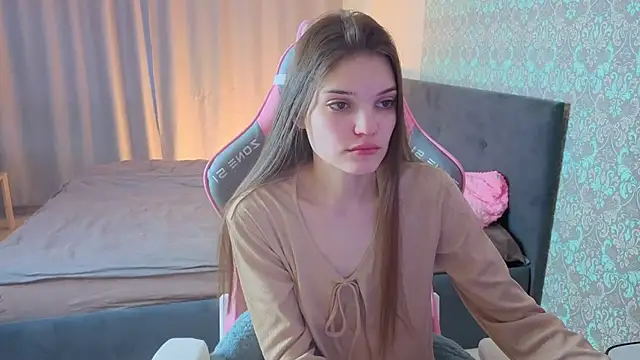 magic shy  online show from May 3, 1:33 am