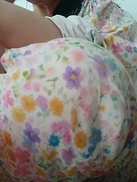 Snapshot of _Babyrose_ chatting on June 26, 4:06 am Babyrose online show from June 26, 4:06 am