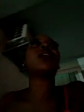 Liaprettygirl online show from January 19, 7:23 am