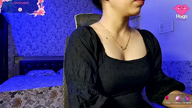 Snapshot of snow_white123 chatting on July 10, 9:50 pm snow white123 online show from July 10, 9:50 pm