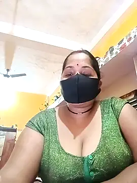 Snapshot of Hote_baby_ chatting on September 15, 5:51 am Hote baby online show from September 15, 5:51 am