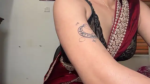 LucytheDevilQueen online show from March 4, 3:56 am