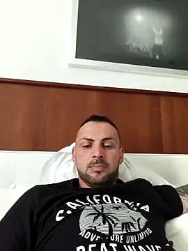 papichulo0099 online show from May 5, 5:48 am
