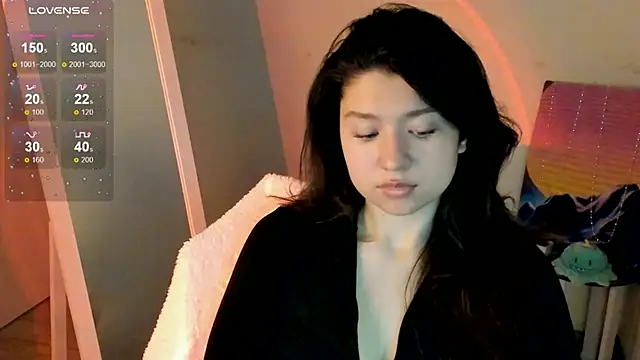 Snapshot of Sandra_Curly chatting on February 10, 5:11 am Sandra Curly online show from February 10, 5:11 am