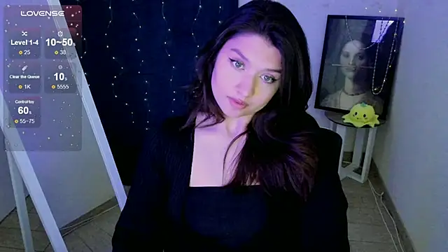 Snapshot of Sandra_Curly chatting on May 8, 12:54 pm Sandra Curly online show from May 8, 12:54 pm