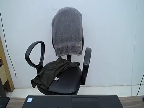  Lady- online show from November 13, 12:09 am