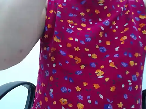 Snapshot of _Lady- chatting on July 14, 1:39 pm Lady- online show from July 14, 1:39 pm