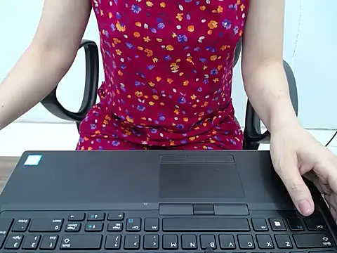 Snapshot of _Lady- chatting on July 28, 1:54 pm Lady- online show from July 28, 1:54 pm
