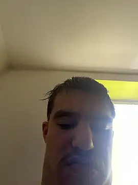 pussyhunter323557 online show from May 28, 12:57 pm
