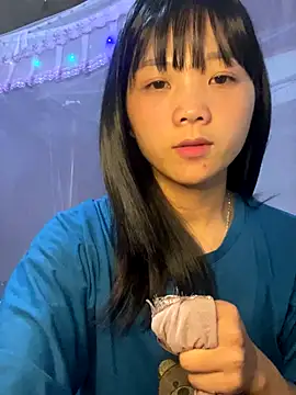 Snapshot of thaoyeuuu chatting on September 8, 2:49 pm thaoyeuuu online show from September 8, 2:49 pm