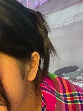 Snapshot of thaoyeuuu chatting on September 17, 1:13 pm thaoyeuuu online show from September 17, 1:13 pm