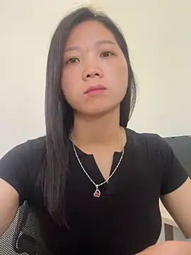 Snapshot of thaoyeuuu chatting on September 19, 2:35 am thaoyeuuu online show from September 19, 2:35 am
