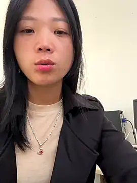 Snapshot of thaoyeuuu chatting on October 3, 2:08 am thaoyeuuu online show from October 3, 2:08 am