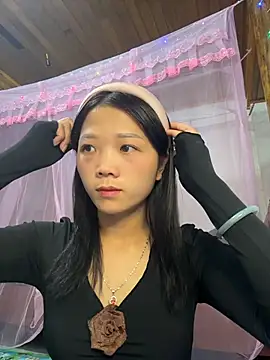 thaoyeuuu online show from October 26, 9:15 am