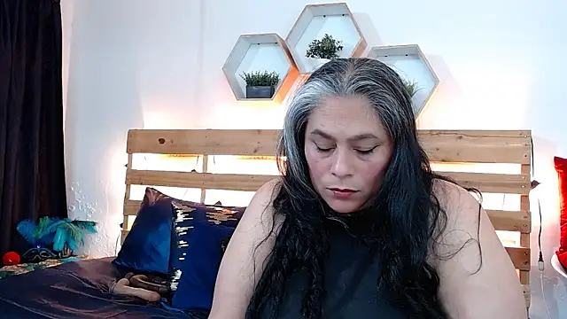 sheila reeves2772 online show from November 7, 4:18 pm