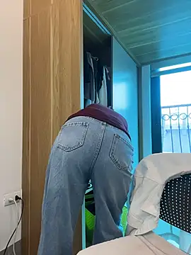 bunny b4nny online show from November 8, 6:35 am