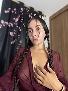 Scarlett05 online show from July 8, 1:21 am
