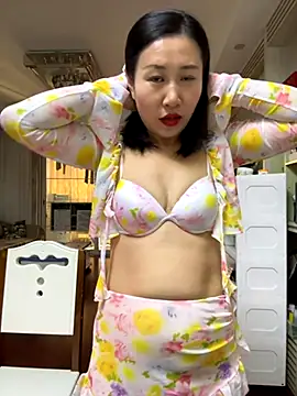 Snapshot of sushan_love chatting on November 24, 1:38 am sushan love online show from November 24, 1:38 am