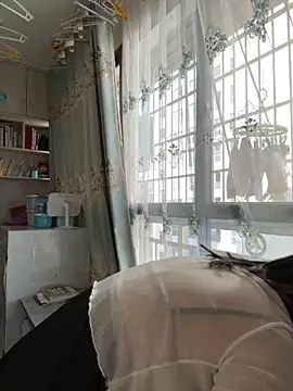 Snapshot of sushan_love chatting on December 1, 1:43 am sushan love online show from December 1, 1:43 am