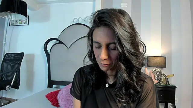 MiaAmore  online show from July 21, 6:21 pm