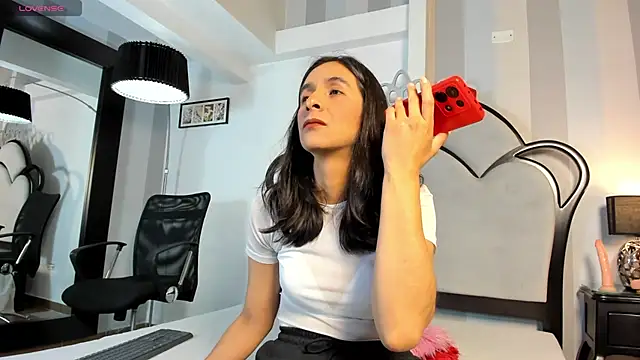 MiaAmore  online show from July 30, 2:38 pm