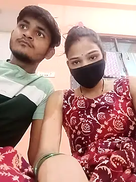 Roopacouple9 online show from October 18, 4:52 pm