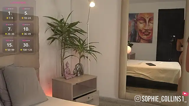 Snapshot of SophieCollins_1 chatting on June 24, 12:04 pm SophieCollins 1 online show from June 24, 12:04 pm