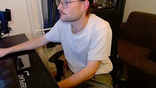 ChefDeLust online show from November 5, 5:46 pm