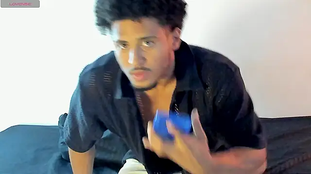 zarek lux online show from September 25, 1:04 pm