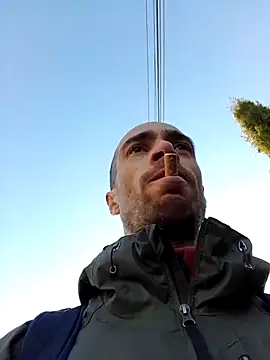 Snapshot of Kinshasa95 chatting on January 6, 2:10 pm Kinshasa95 online show from January 6, 2:10 pm