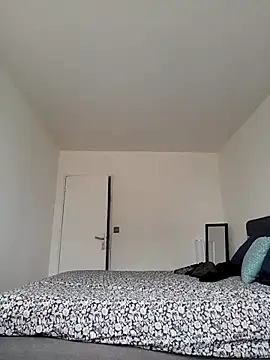 Snapshot of Kinshasa95 chatting on February 15, 8:02 am Kinshasa95 online show from February 15, 8:02 am