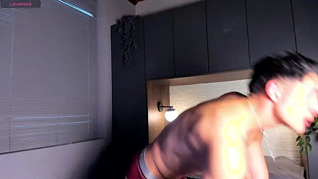 Snapshot of AustinJones_ chatting on October 4, 8:18 pm AustinJones online show from October 4, 8:18 pm