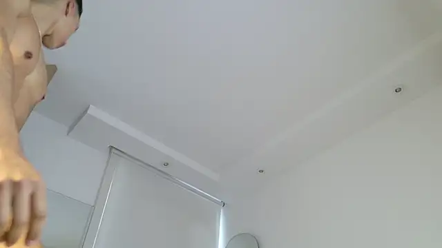 Snapshot of Troye_Williams chatting on July 13, 12:08 pm Troye Williams online show from July 13, 12:08 pm