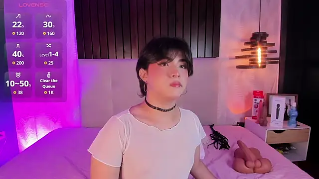 Snapshot of Creamy_Angelo chatting on November 29, 3:20 am Creamy Angelo online show from November 29, 3:20 am