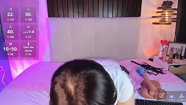 Creamy Angelo online show from January 16, 4:16 am