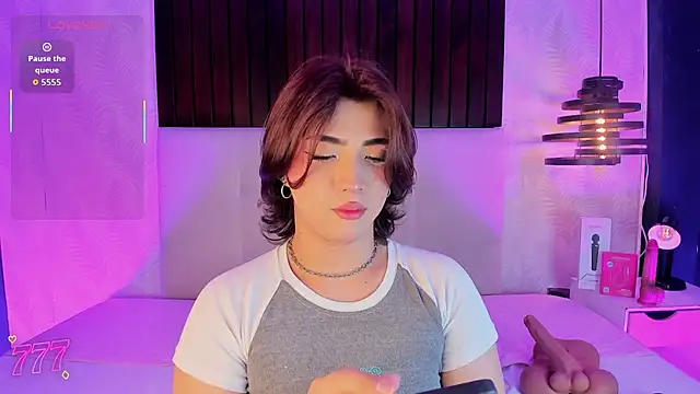 Snapshot of Creamy_Angelo chatting on May 31, 9:49 pm Creamy Angelo online show from May 31, 9:49 pm