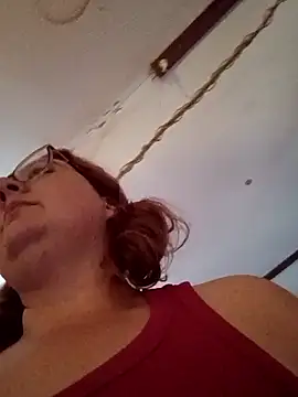 XEmoxkittyx online show from February 8, 6:55 pm